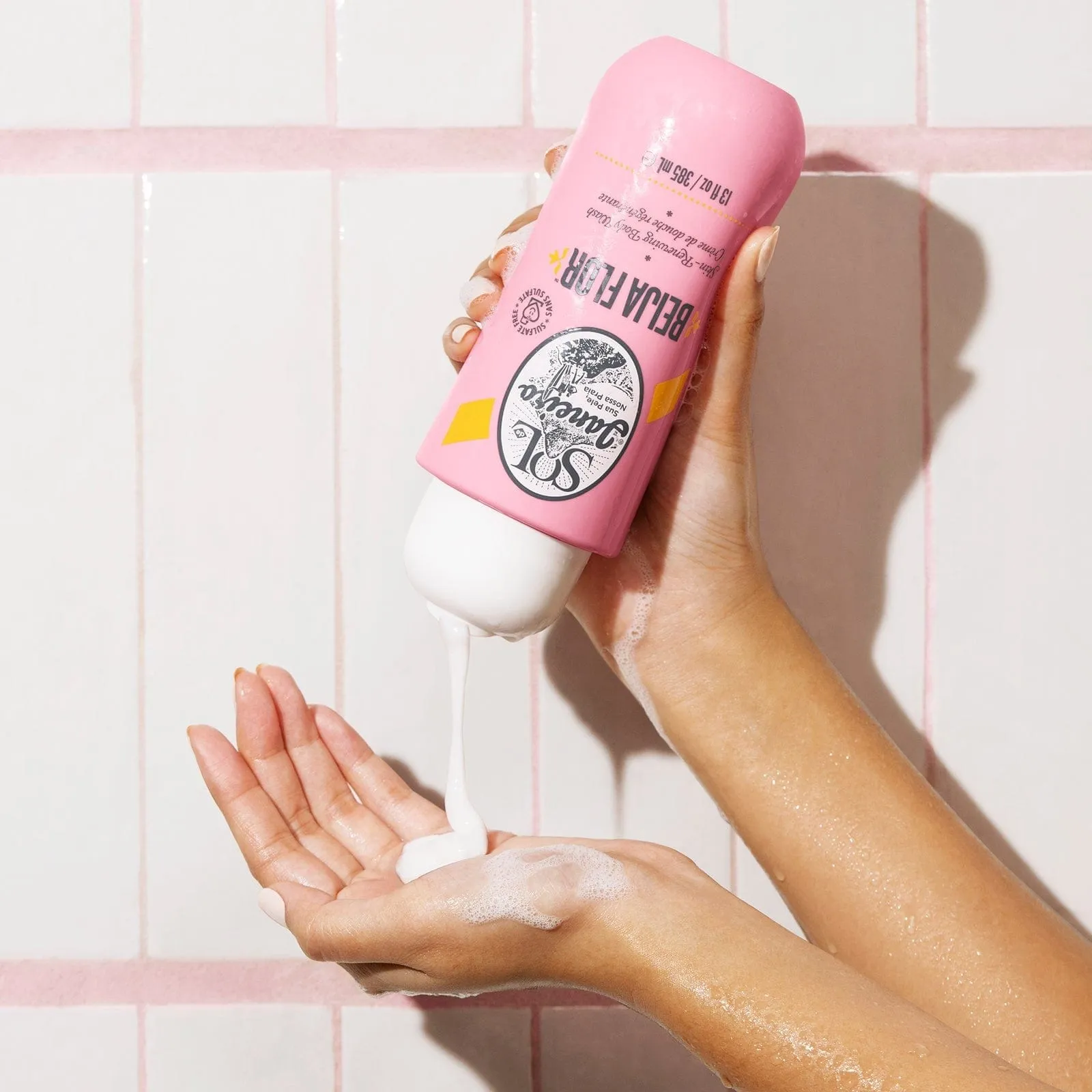 Beija Flor™ Renewing Body Wash - Image 2